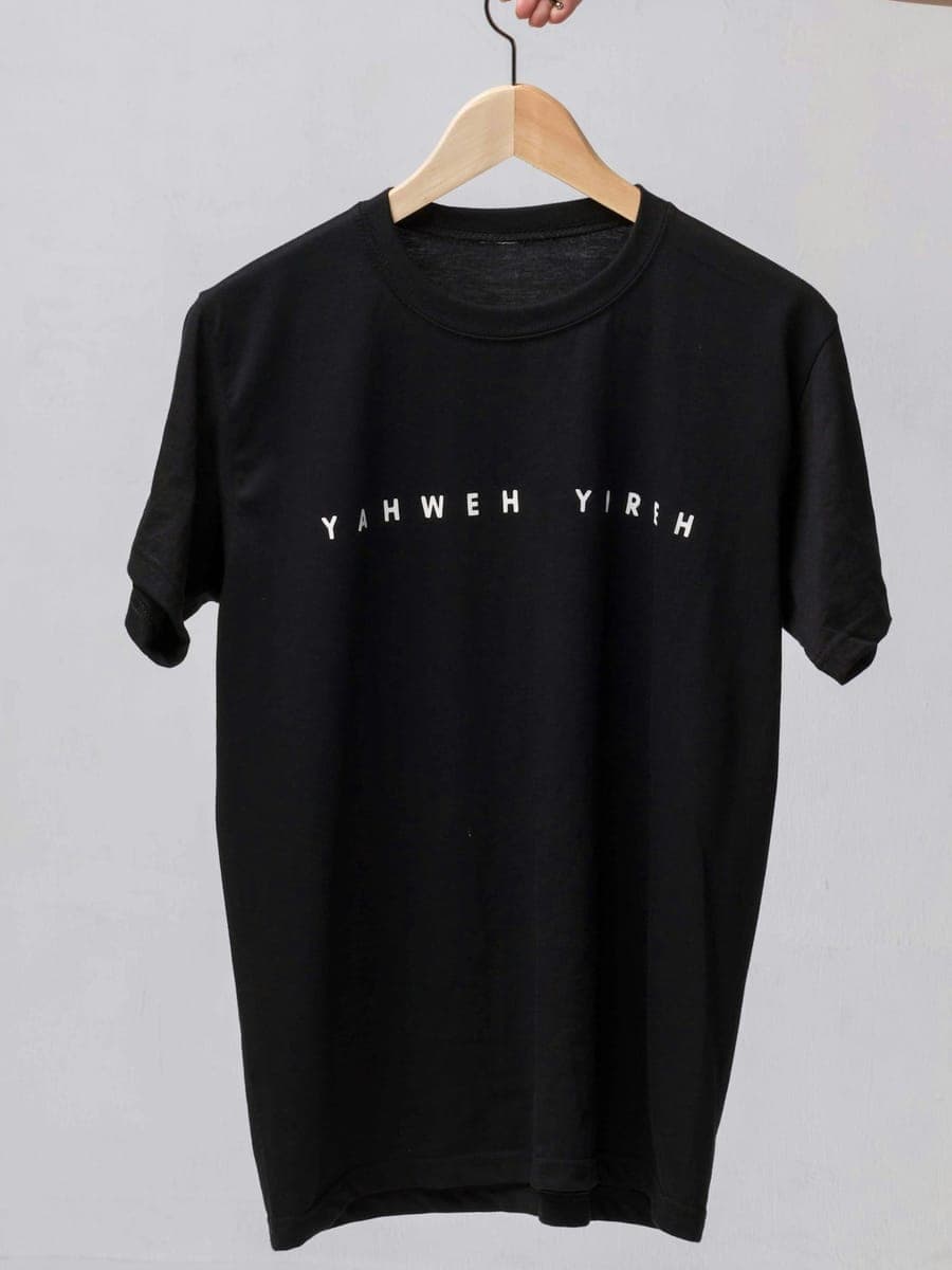 フロントロゴ ブラックTシャツ
