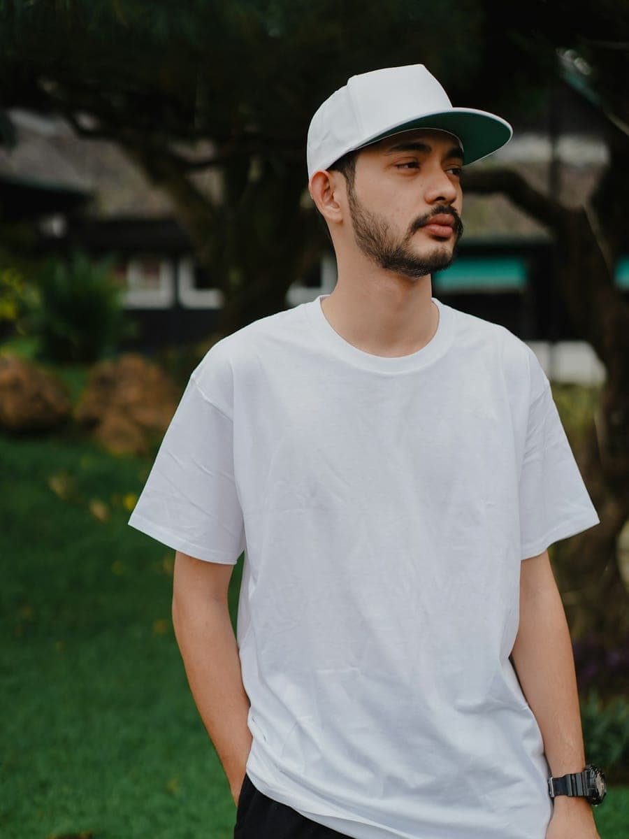 ポケット付き リラックスTシャツ